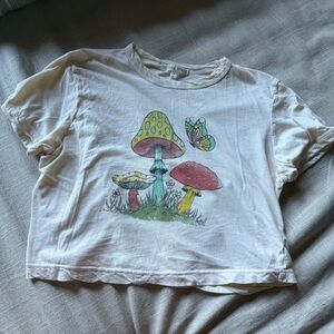Graphic Mushroom Print Crop Top - White